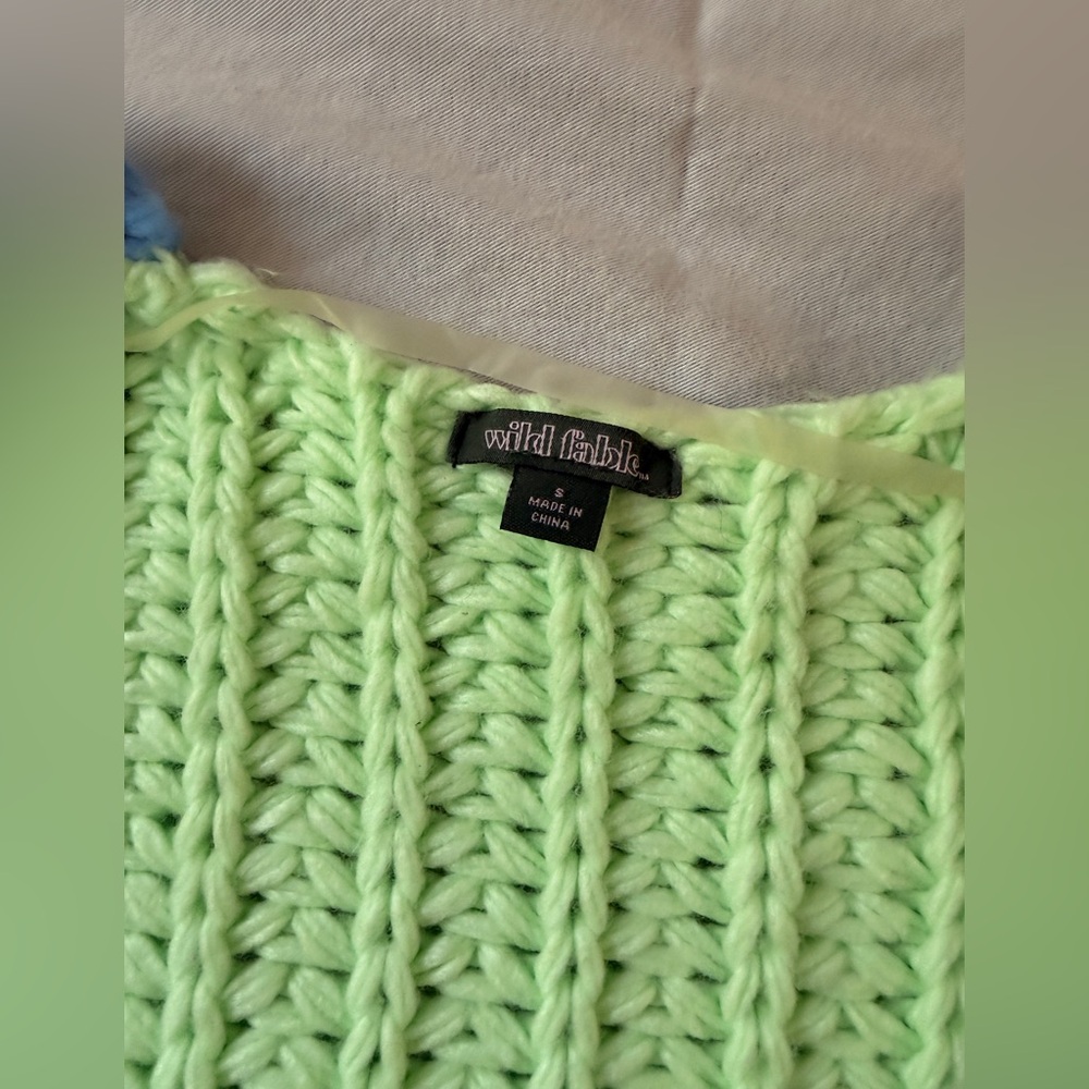 Wild Fable Chunky Cropped Blue & Green Colorblock Knit Cardigan - Picture 2 of 6